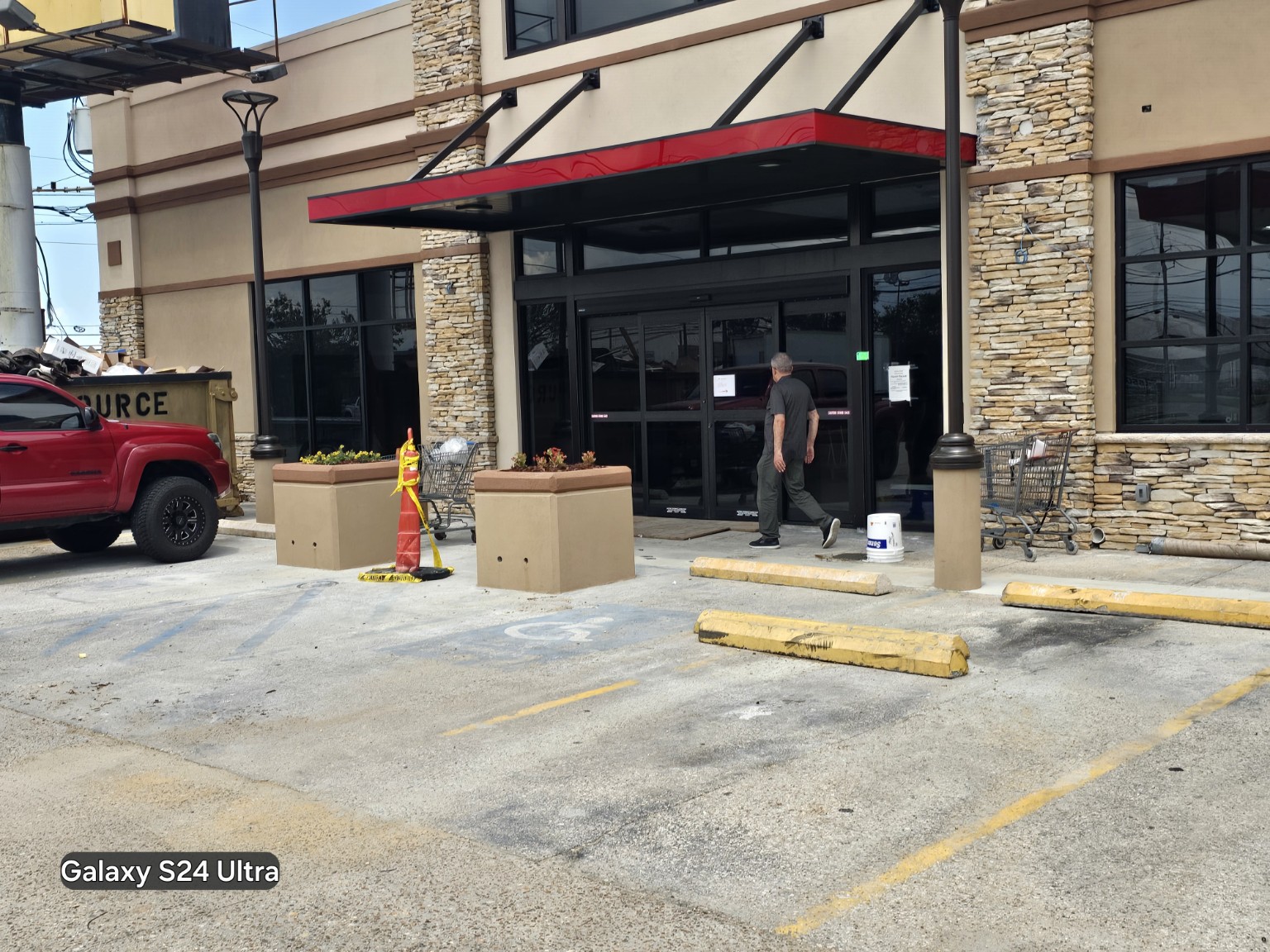 Storefront Installation